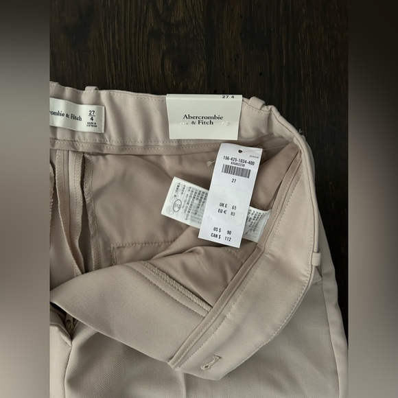 A&F ultra high rise work trousers with cute cuff detail! - Picture 3 of 6